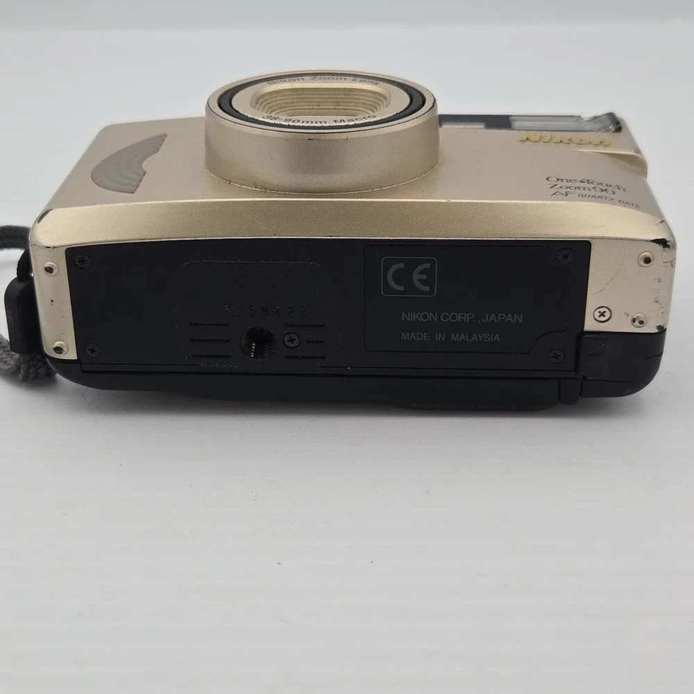 Vintage Nikon One Touch Zoom 90 35mm Quartz Date Point & Shoot Film Camera